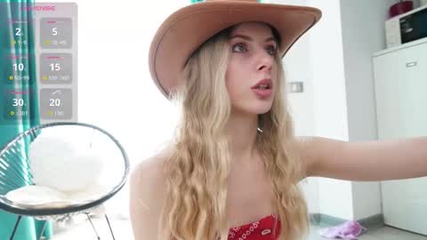 Evy online show from 03.04.26