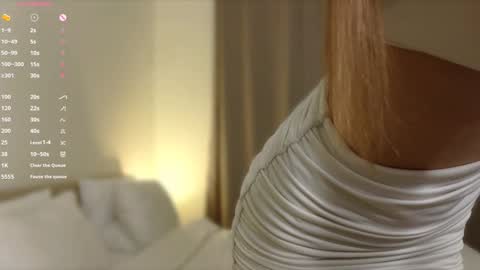 Snapshot of exclusive_model_ chatting on 02.08.25 Angel online show from 02.08.25