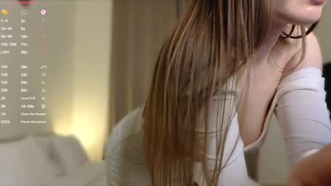 Snapshot of exclusive_model_ chatting on 02.18.25 Angel online show from 02.18.25