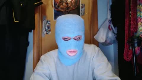 exhibitionistartist1 online show from 05.04.26