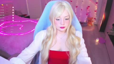 Snapshot of exhoneyangel chatting on 03.06.25  Amy  online show from 03.06.25