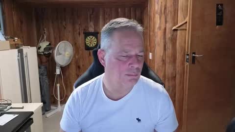 exibe1219 online show from 12.21.24