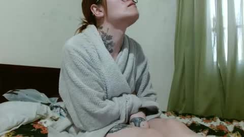 Snapshot of exolizzz66 chatting on 12.31.24 Exolizz online show from 12.31.24