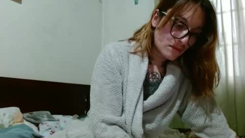 Snapshot of exolizzz66 chatting on 01.06.25 Exolizz online show from 01.06.25