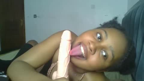 exotic_cutiee online show from 05.07.26