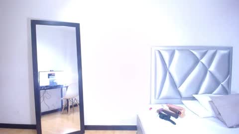 exotic_karmella online show from 12.14.24