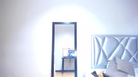 exotic_karmella online show from 02.17.25