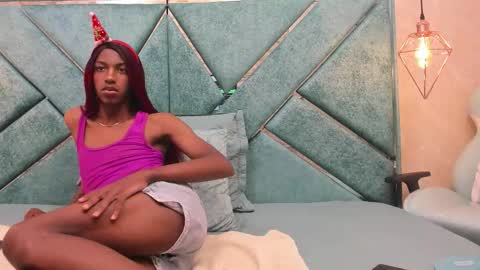 Snapshot of exotic_trans chatting on 11.28.25 Adriana online show from 11.28.25