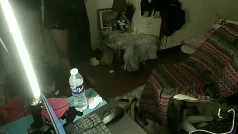 exoticapril01 online show from 12.17.25