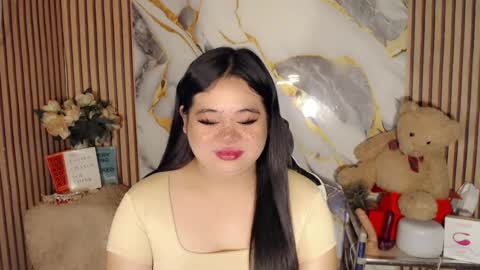 SHANTAL MARIE online show from 08.03.26