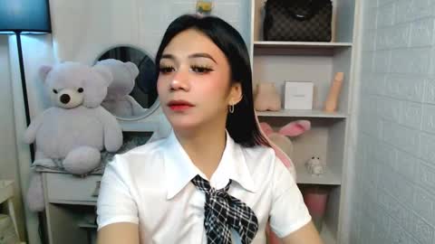 Snapshot of exotictssavie chatting on 02.10.25 exotictssavie online show from 02.10.25