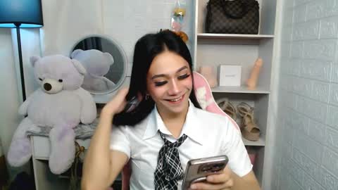 Snapshot of exotictssavie chatting on 02.25.25 exotictssavie online show from 02.25.25