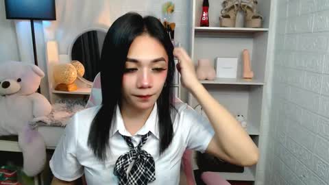 Snapshot of exotictssavie chatting on 03.08.25 exotictssavie online show from 03.08.25