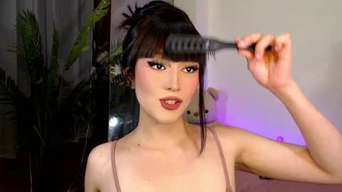 Snapshot of expensive_candyx chatting on 12.12.24 Candy online show from 12.12.24