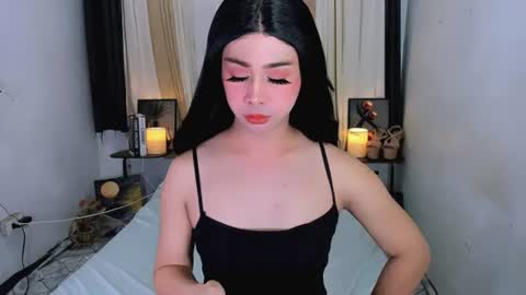 expensive_elise online show from 06.10.26