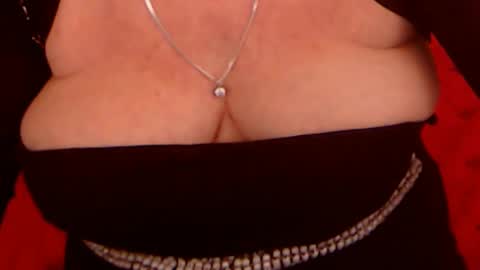 Alana online show from 12.26.24