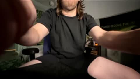 Snapshot of explosive_andyy chatting on 02.17.26 Explosivee andyy online show from 02.17.26