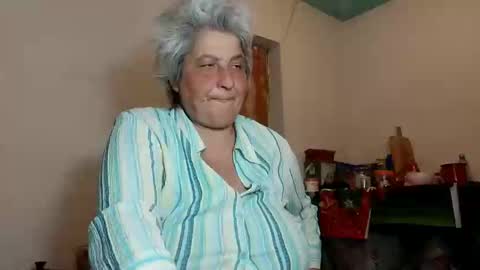 Snapshot of exquisitemature chatting on 01.29.25 ExquisiteMature online show from 01.29.25