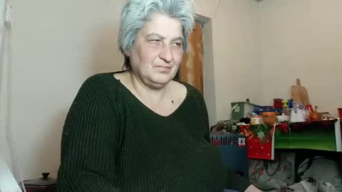 Snapshot of exquisitemature chatting on 02.09.25 ExquisiteMature online show from 02.09.25