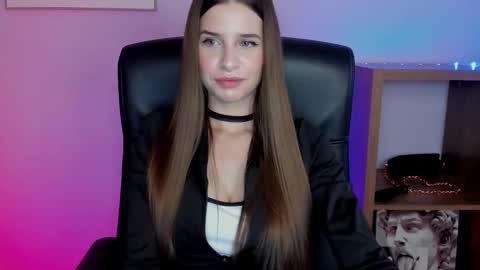 Maya online show from 11.04.25