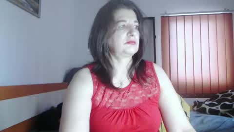 Snapshot of extasymature chatting on 11.17.25 ExtasyMature online show from 11.17.25