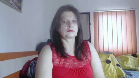 Snapshot of extasymature chatting on 11.20.25 ExtasyMature online show from 11.20.25