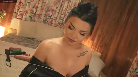 Snapshot of extra_topping chatting on 02.20.26 extra_topping online show from 02.20.26