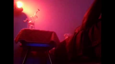 Snapshot of eyelyke2kream chatting on 03.12.26 eyelyke2kream online show from 03.12.26