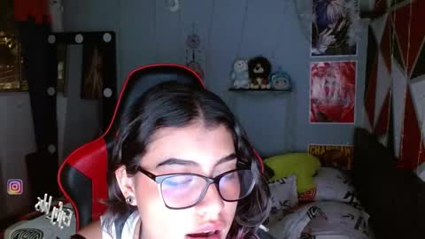 Snapshot of eyfy_bbs chatting on 01.23.25 Nadia online show from 01.23.25