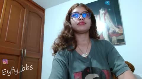 Snapshot of eyfy_bbs chatting on 10.03.25 Nadia online show from 10.03.25