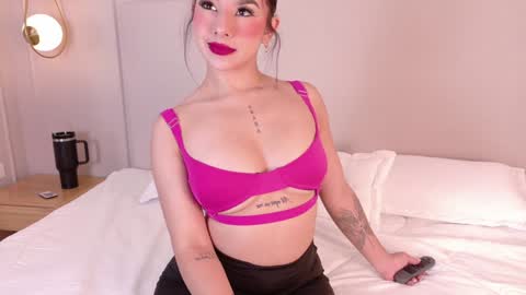 eymicooper online show from 01.08.25