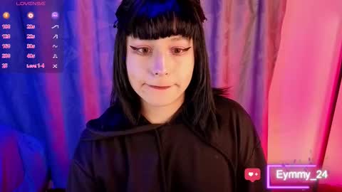 Snapshot of eymmy_24 chatting on 01.17.26 eymmy_24 online show from 01.17.26