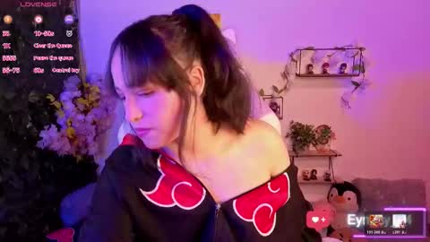 Snapshot of eymmy_24 chatting on 02.13.26 eymmy_24 online show from 02.13.26