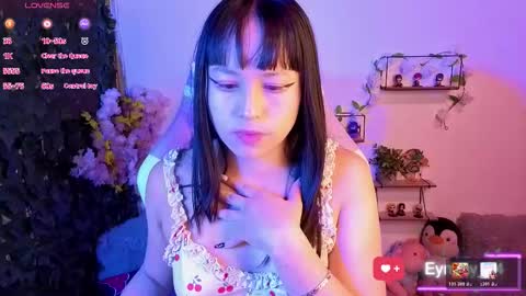 Snapshot of eymmy_24 chatting on 02.25.26 eymmy_24 online show from 02.25.26