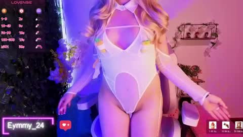 Snapshot of eymmy_24 chatting on 04.09.26 eymmy_24 online show from 04.09.26