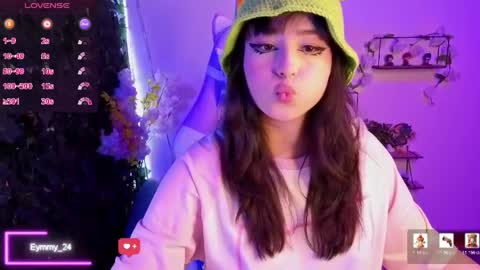 Snapshot of eymmy_24 chatting on 04.12.26 eymmy_24 online show from 04.12.26