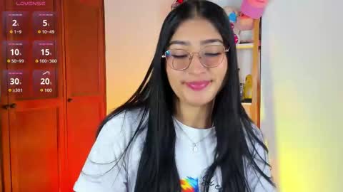 Emily online show from 09.08.25