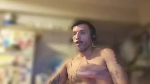 Snapshot of ezlajfer chatting on 03.18.26 venusah online show from 03.18.26