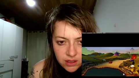 Snapshot of ezlngirl chatting on 12.22.24 Aimee online show from 12.22.24