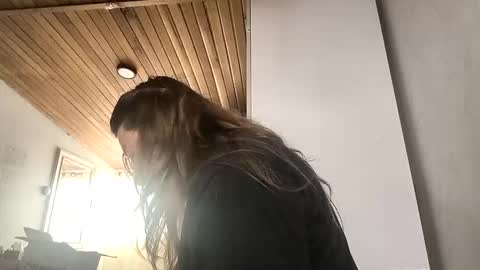 Snapshot of ezlngirl chatting on 03.30.26 Aimee online show from 03.30.26