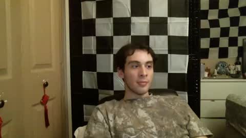 Ezra Naamah online show from 02.13.25