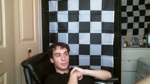 Ezra Naamah online show from 02.13.25