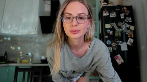  if you dont have fansly account yet use this link to registration    online show from 02.11.25