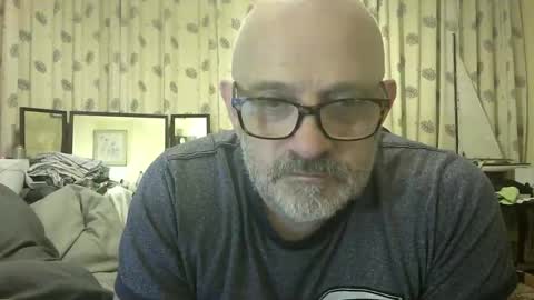 Snapshot of f1zzeek chatting on 03.21.26 f1zzeek online show from 03.21.26