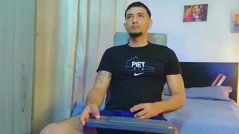 Snapshot of fabi_calde chatting on 11.05.25 fabi online show from 11.05.25