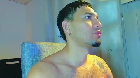 Snapshot of fabi_calde chatting on 12.15.25 fabi online show from 12.15.25