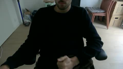 Snapshot of fabian_196 chatting on 05.16.26 Call me bitch online show from 05.16.26