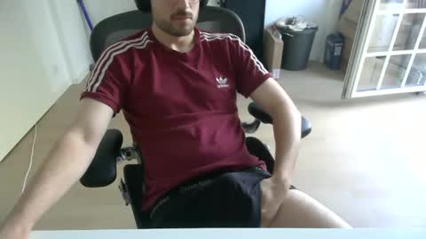 Snapshot of fabian_196 chatting on 05.26.26 Call me bitch online show from 05.26.26