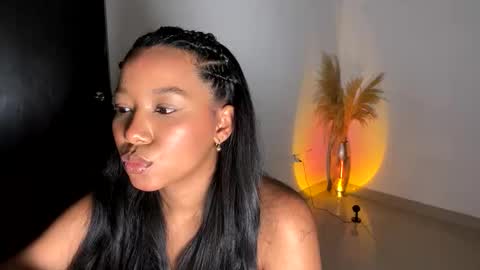 Snapshot of fabianna_laraa chatting on 01.09.26 Thianna online show from 01.09.26