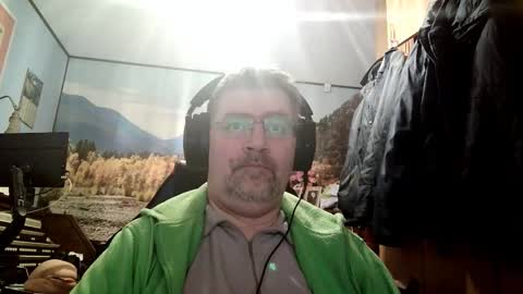 Snapshot of fabius2673 chatting on 12.14.25 Fabius online show from 12.14.25